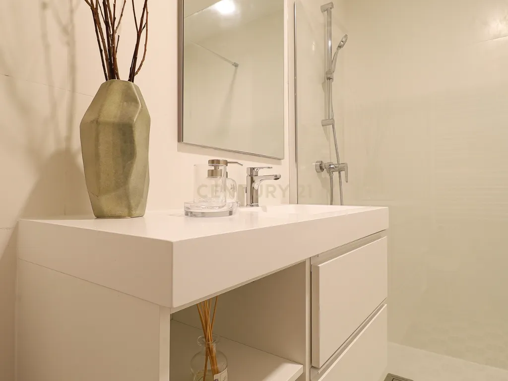 Apartamento T2 no Bairro Alto - Image 13