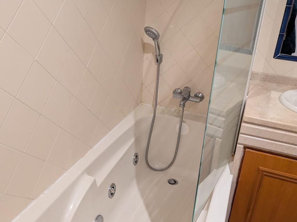 Apartamento T3 para Arrendar - Praceta Sertório Pereira, Amoreiras, Setúbal - Image 11