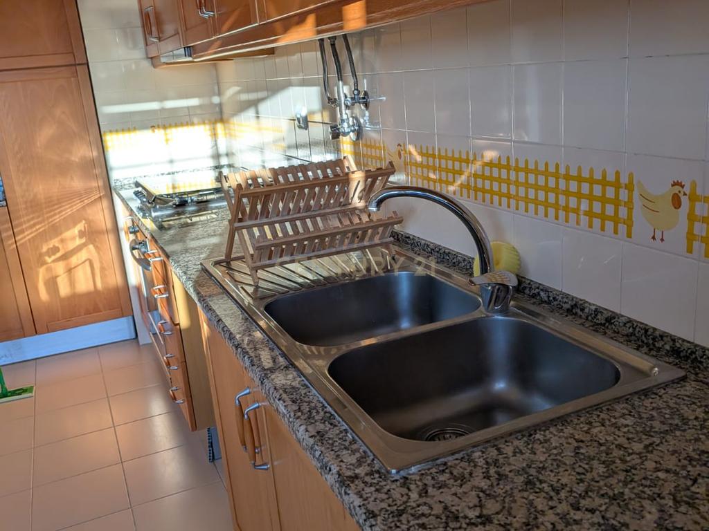 Apartamento T3 para Arrendar - Praceta Sertório Pereira, Amoreiras, Setúbal - Image 12