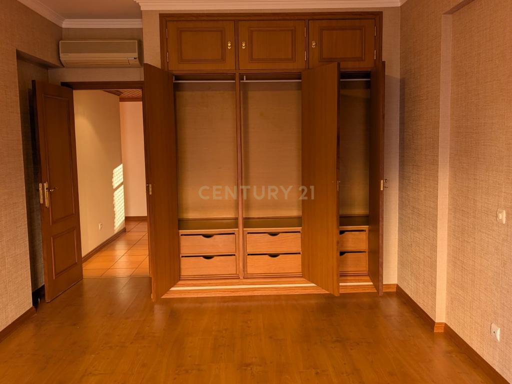 Apartamento T3 para Arrendar - Praceta Sertório Pereira, Amoreiras, Setúbal - Image 15