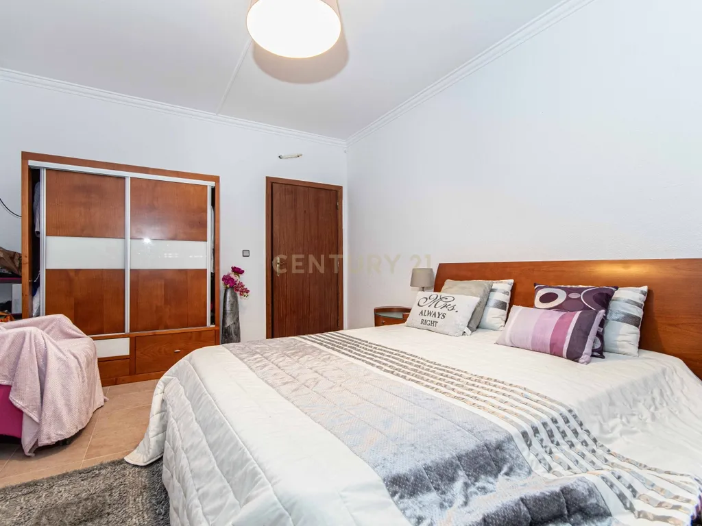 Moradia Exclusiva para Investimento em Quinta do Anjo, Palmela - Image 21
