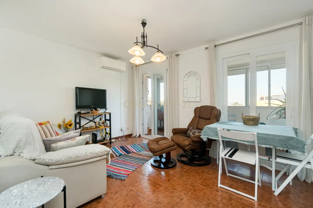 Apartamento T3 com Vista Mar no Centro de Tavira - Image 3