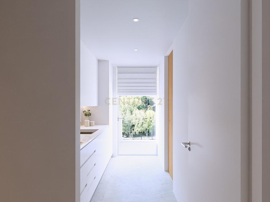 Condomínio do Sobreiro | T2 com 101m2 em Matosinhos, Senhora da Hora, junto ao Metro - Image 8