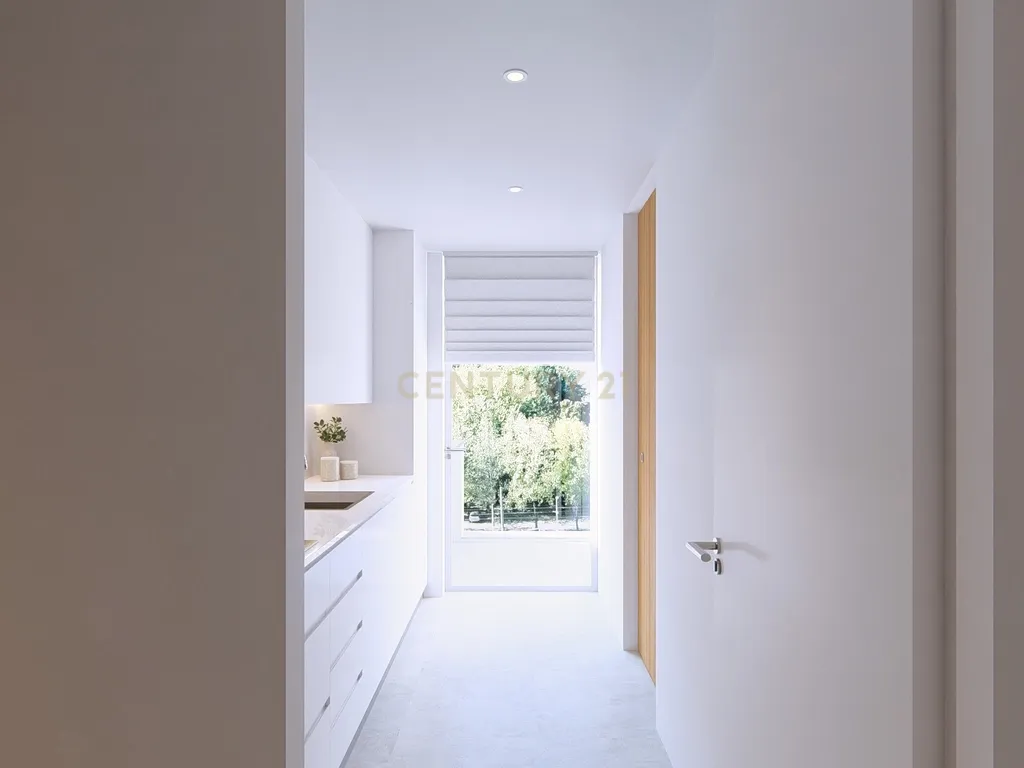 Condomínio do Sobreiro | T2 com 101m2 em Matosinhos, Senhora da Hora, junto ao Metro - Image 8