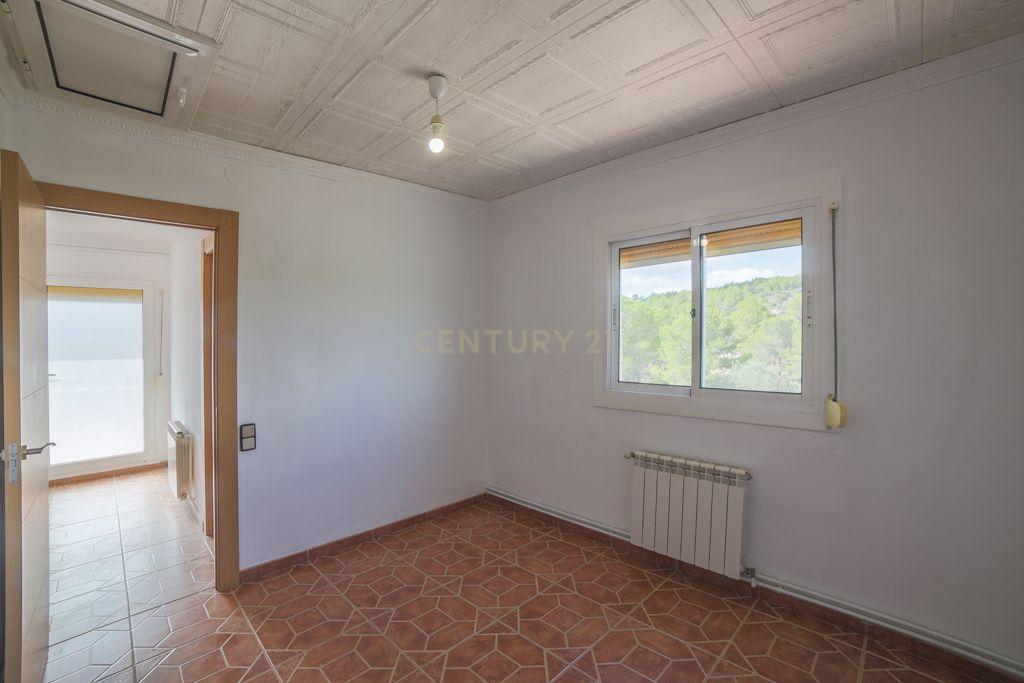 undefined - Image 29