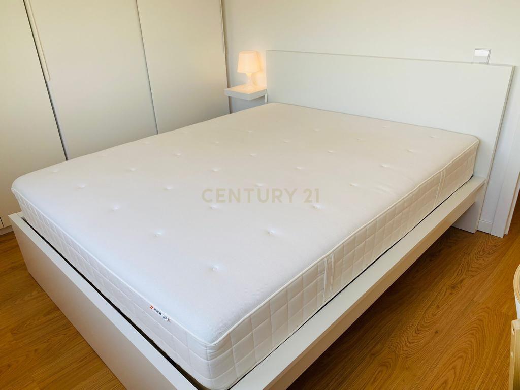 Apartamento mobilado com dois quartos e vista para o mar e para o Porto de Leixões em Leça da Palmeira, Matosinhos - Image 15
