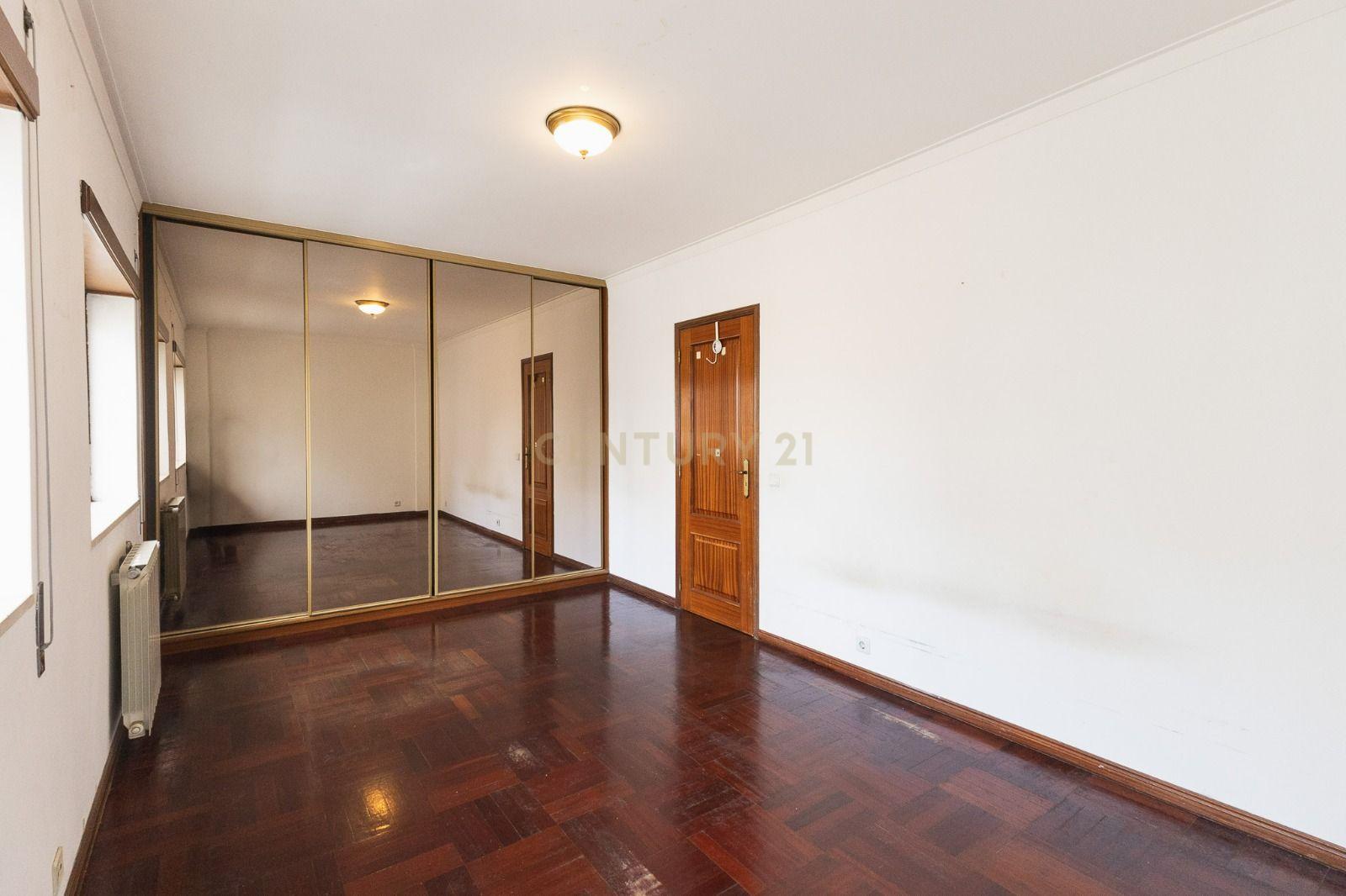 Apartamento T2 à venda em Santo António dos Olivais, Coimbra — foto 7