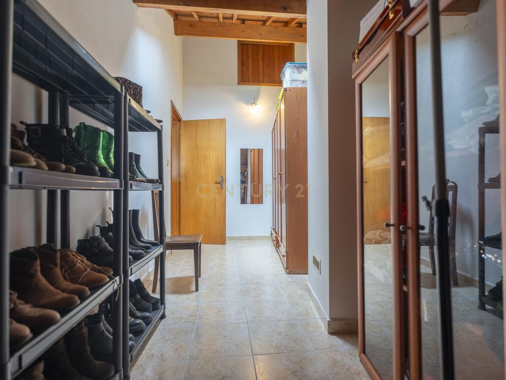 Excelente Moradia T3 com Garagem – Espaço, Luz e Acabamentos de Qualidade - Image 21