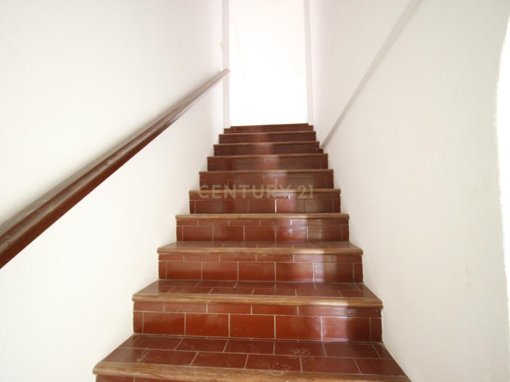 Casa Renovada com 3 Quartos e Garagem em Vendas Novas para arrendamento - Image 17