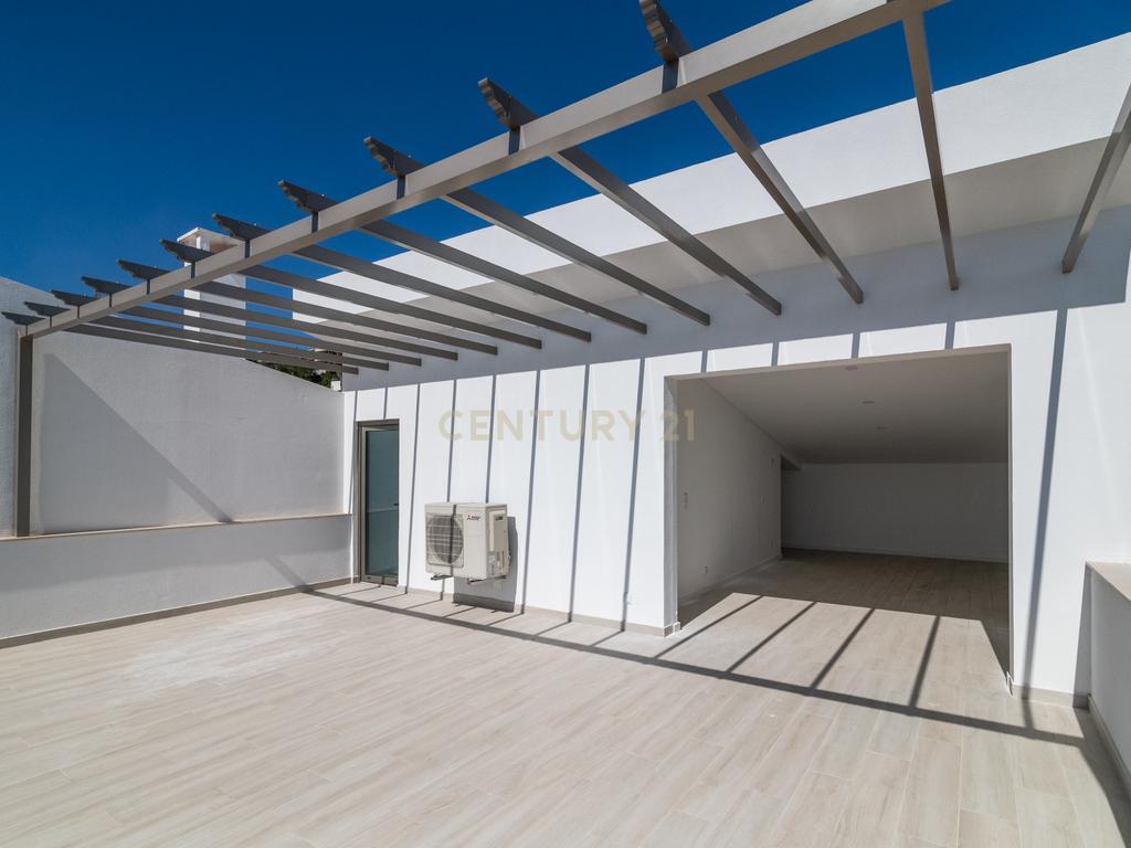 Condomínio Villas d’Ouro – Exclusividade e Conforto no Coração de Sesimbra - Image 5