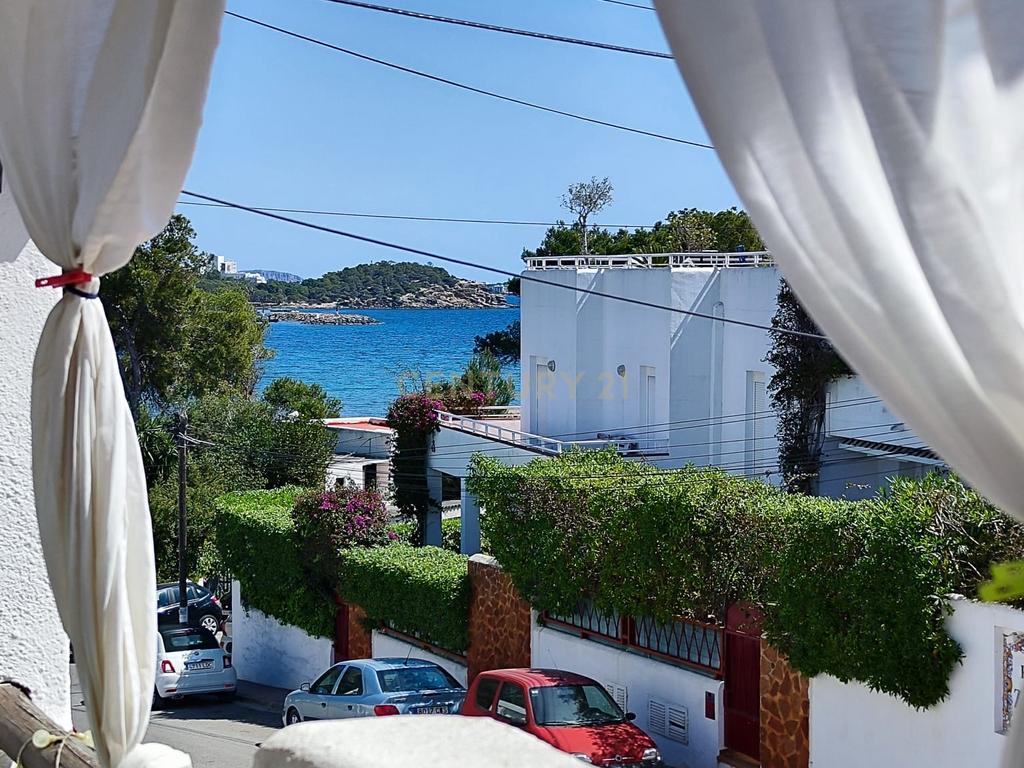 Apartamento com vista para o mar em Aldea Bonsai, Santa Eulalia - Image 1