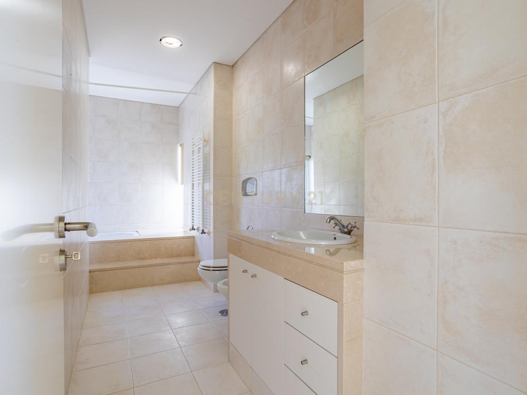 Moradia T5 Vista Golfe | Belas Clube de Campo - Image 24