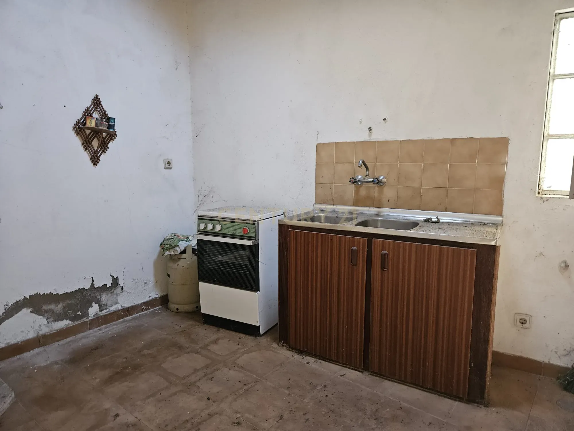 Moradia T2 Rés-do-Chão com Logradouro e Terraço – Alcains - Image 25
