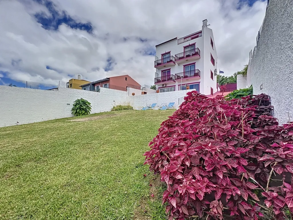 🏡 Moradia Única com Vista Mar — 3 Apartamentos | AL em Funcionamento | Feteiras, Ponta Delgada - Image 86
