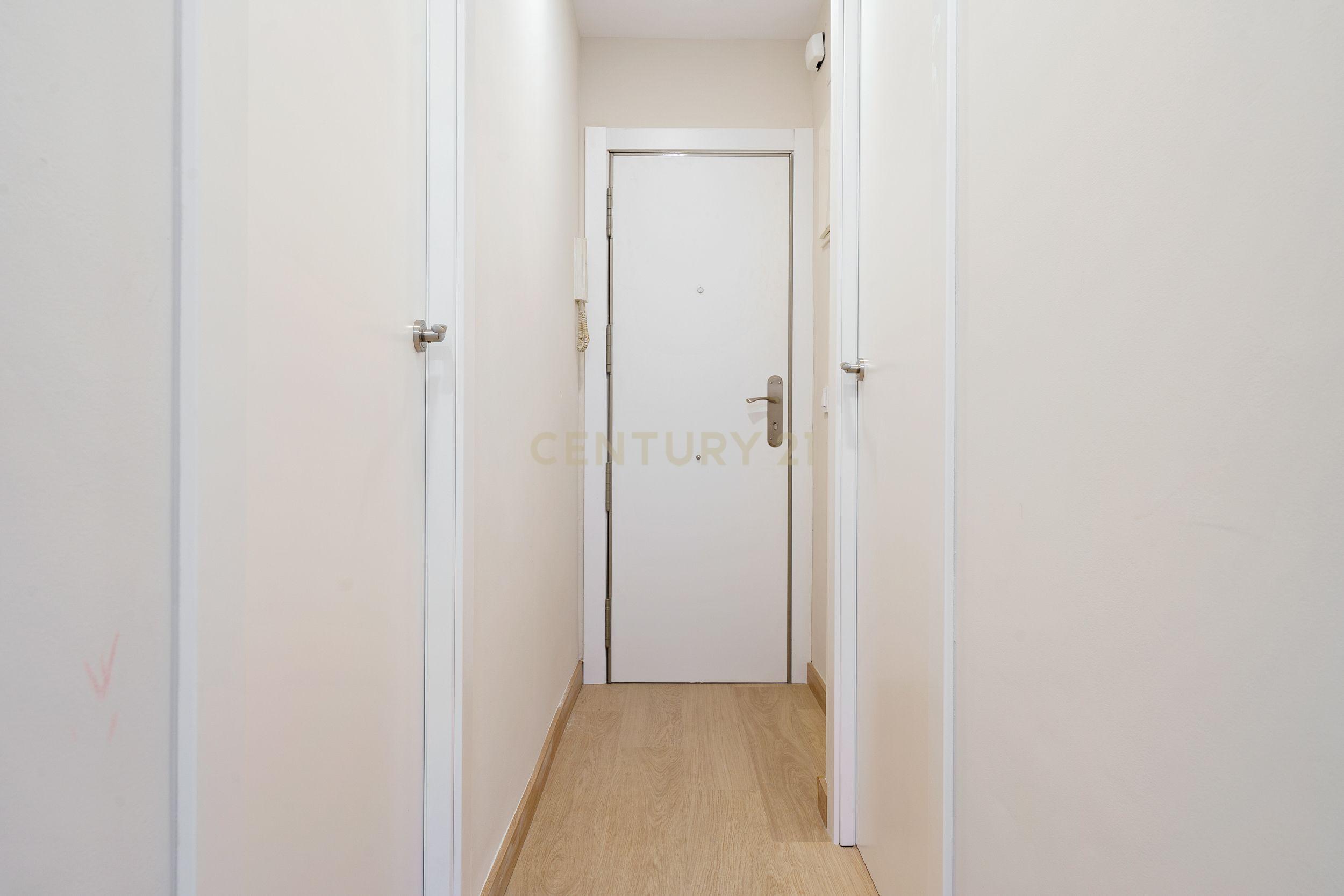  - Image 28