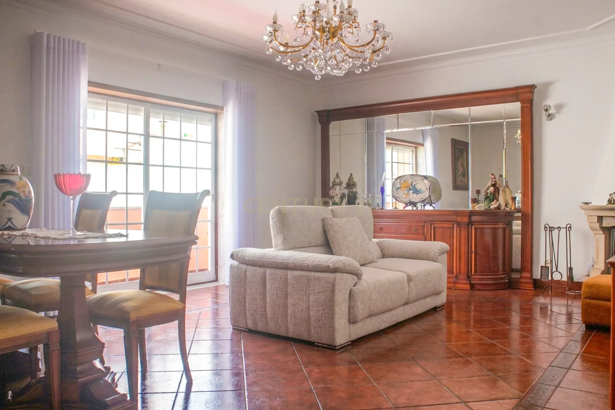 Fotografia 3 de T3 na Amadora – Conforto, Espaço e Excelente Localização!
