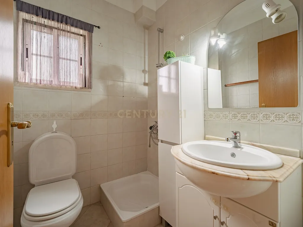 Moradia T3 Quinta do Conde - Image 23