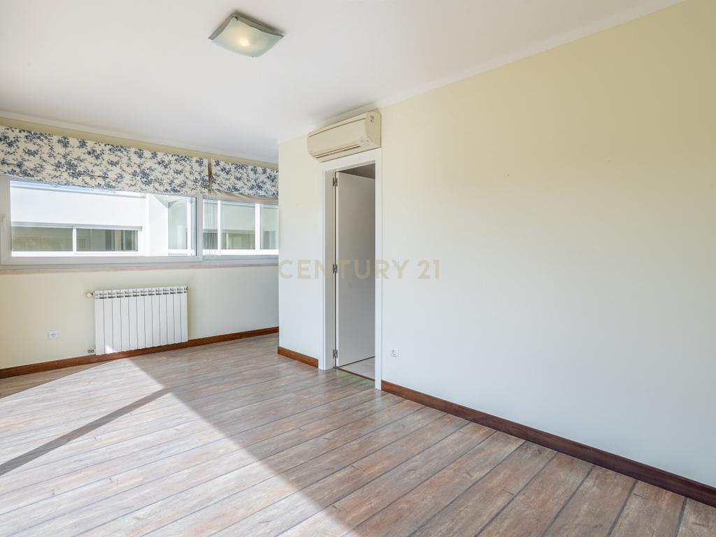 Moradia T5 Vista Golfe | Belas Clube de Campo - Image 27