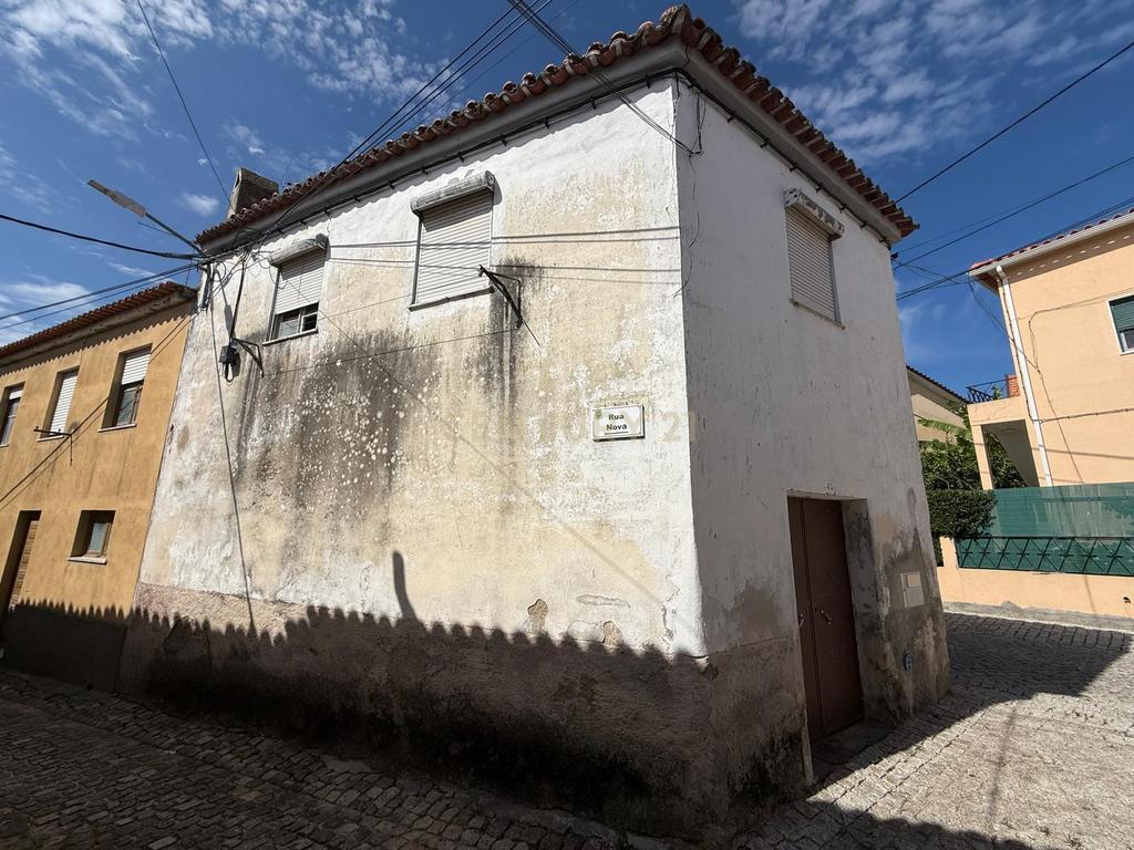 Moradia T1, Tinalhas, Castelo Branco - Image 2