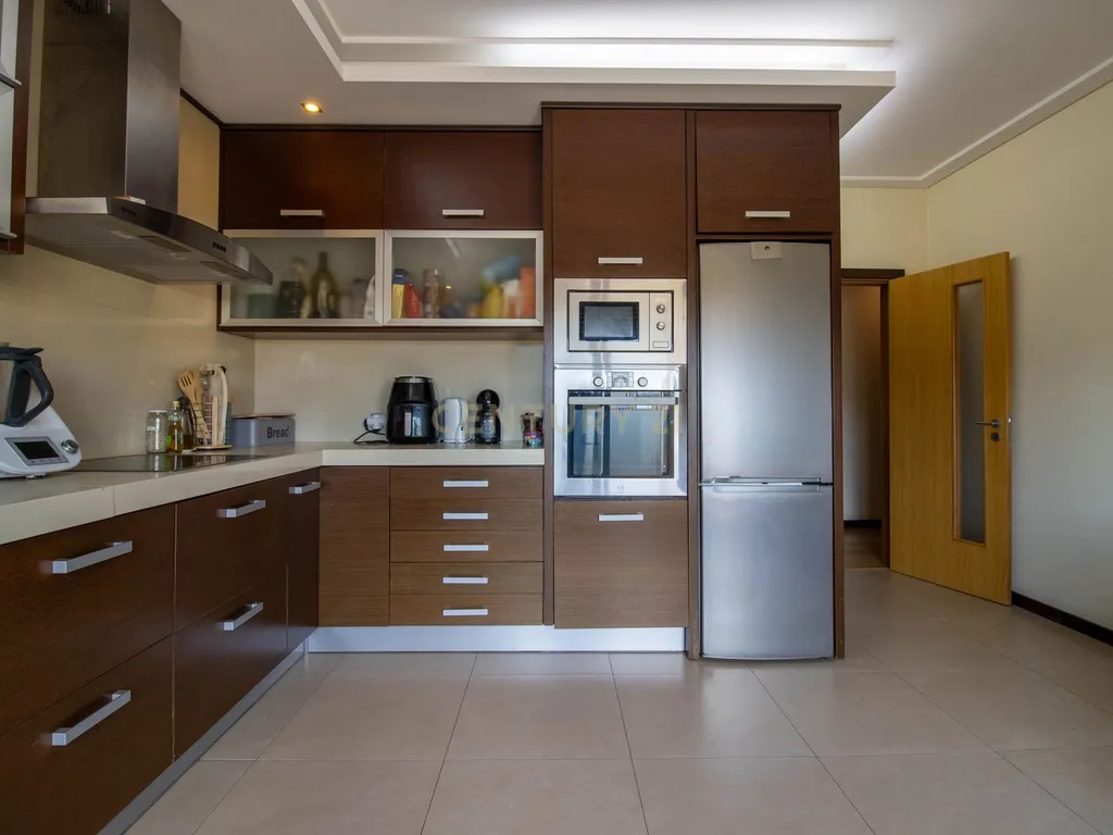 T3 com Terraço de 63 m² e Garagem de 70 m² | Comeira, Marinha Grande - Image 12