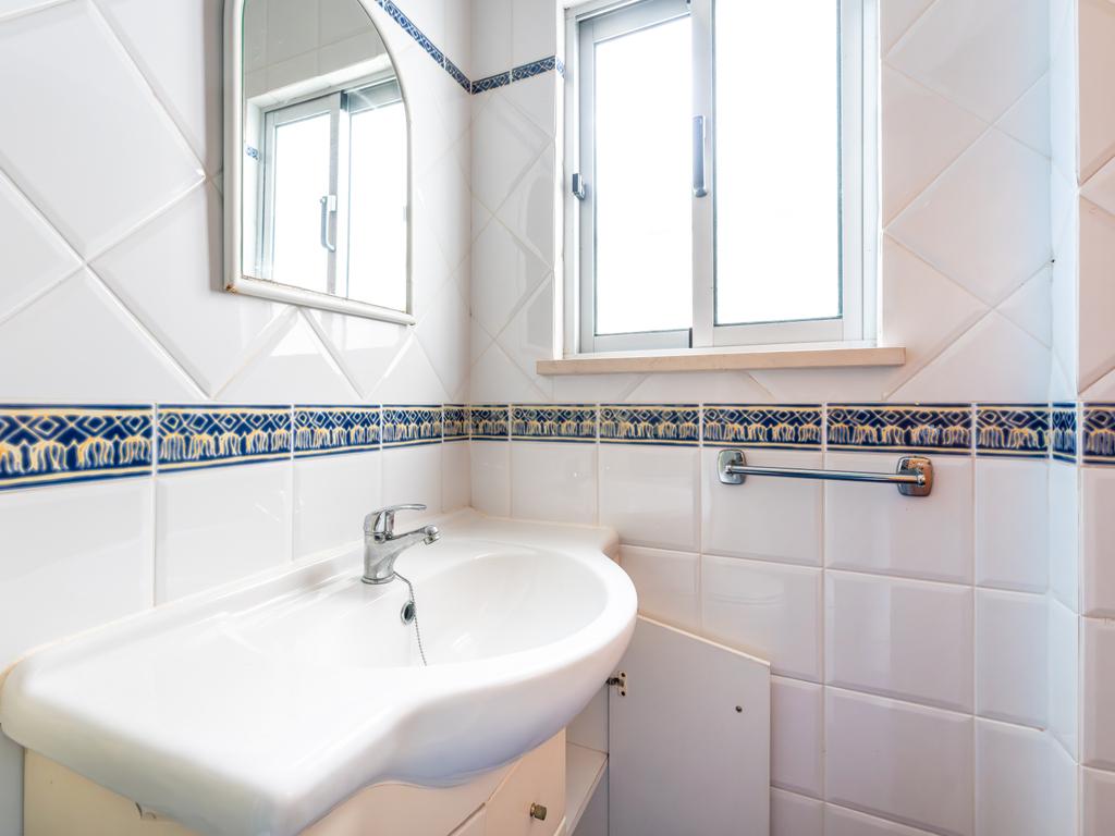APARTAMENTO T3 TRANSFORMADO EM T2 - CENTRO DE PENICHE ! - Image 23