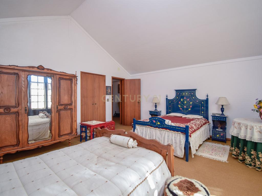 Moradia rústica T9 inserida num terreno com 7.500m2 em Pinhal Novo, Palmela - Image 29
