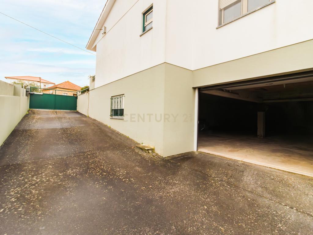 Moradia T3, Fátima - Image 16