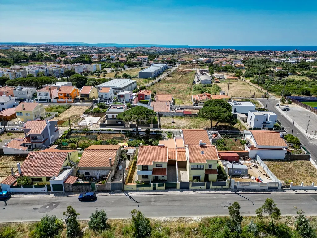 Moradia T4 Isolada Duplex com Box em Adroana, Alcabideche - Image 51