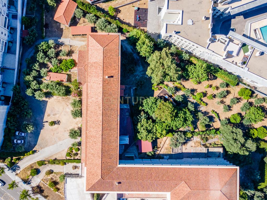 Prédio no Centro de Portalegre para investimento - Image 55