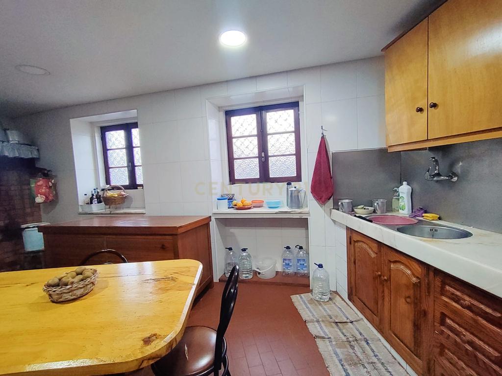 Moradia com Comércio em Amorim, Póvoa de Varzim - Uma Oportunidade Única! - Image 69
