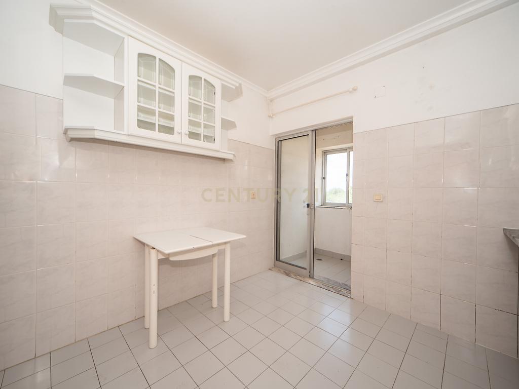 Apartamento T1 em Talaíde, Porto Salvo, Oeiras  - Image 20