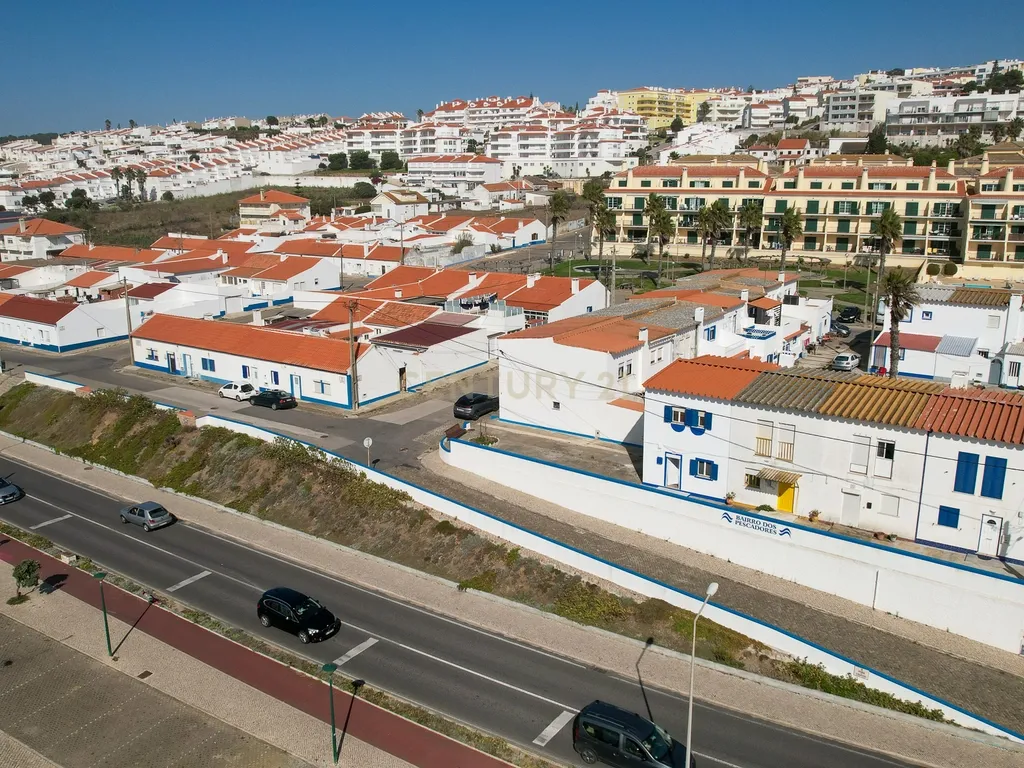 Moradia T3 com Vista Mar na Ericeira - Image 40