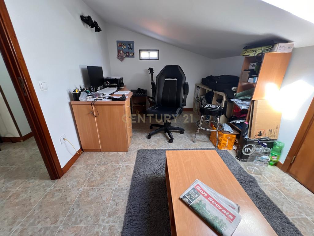 Apartamento T5 na Encosta do Sol em Caldas da Rainha, Luminosidade, espaço e conforto - Image 25