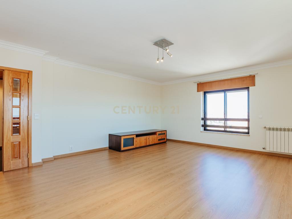 Arrendamento - T4 Alfragide – Quinta Grande - Image 7