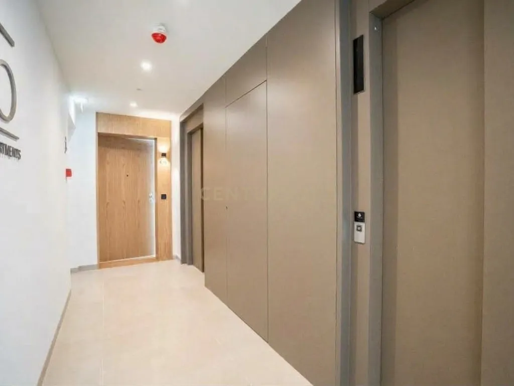 T3 com Vista Rio Tejo, Varanda de 15 m², 3 Estacionamentos no novo Bairro, Vila Rio - Image 3