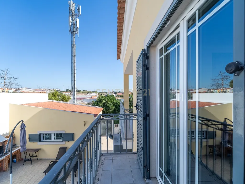 Moradia T3 na Moita - Image 21
