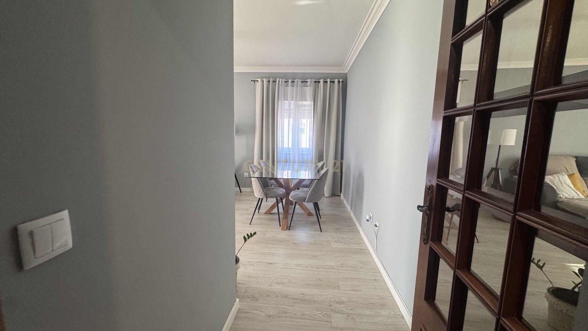Fotografia 3 de Apartamento Renovado T2 em Pinhal Novo, Palmela