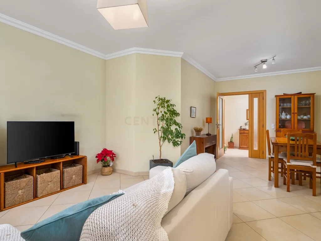 Apartamento T3 com vista mar em Faro - Image 6