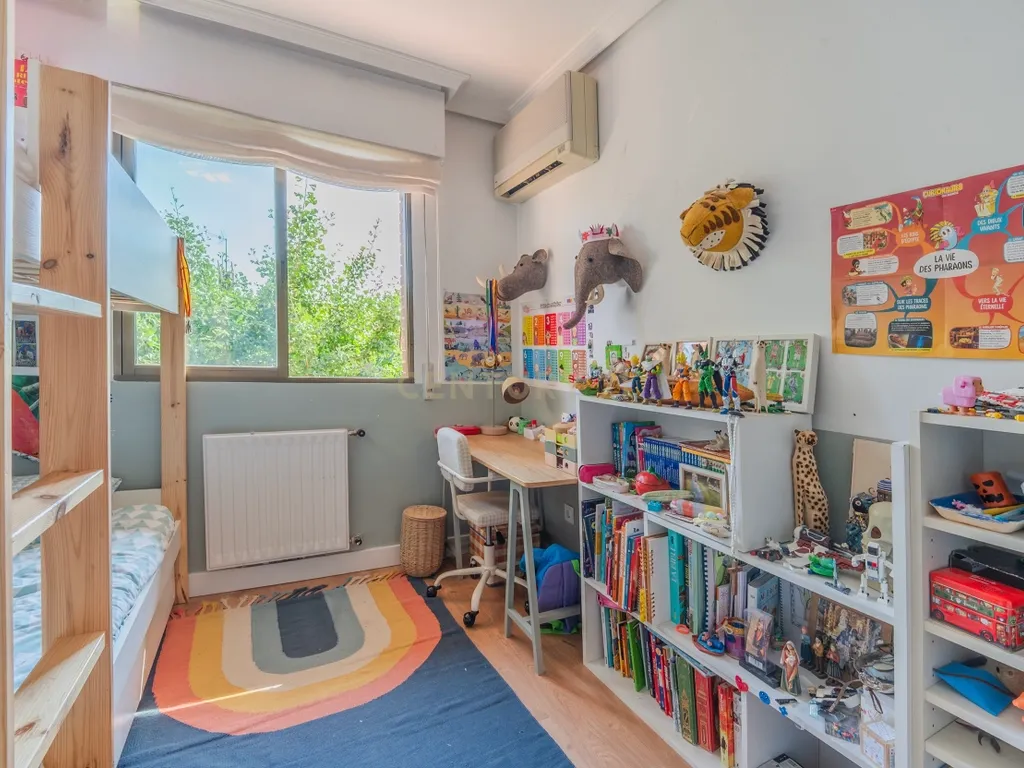 Casa Térrea em Pozuelo de Alarcón, Madrid - 5 Quartos e Jardim - Image 18