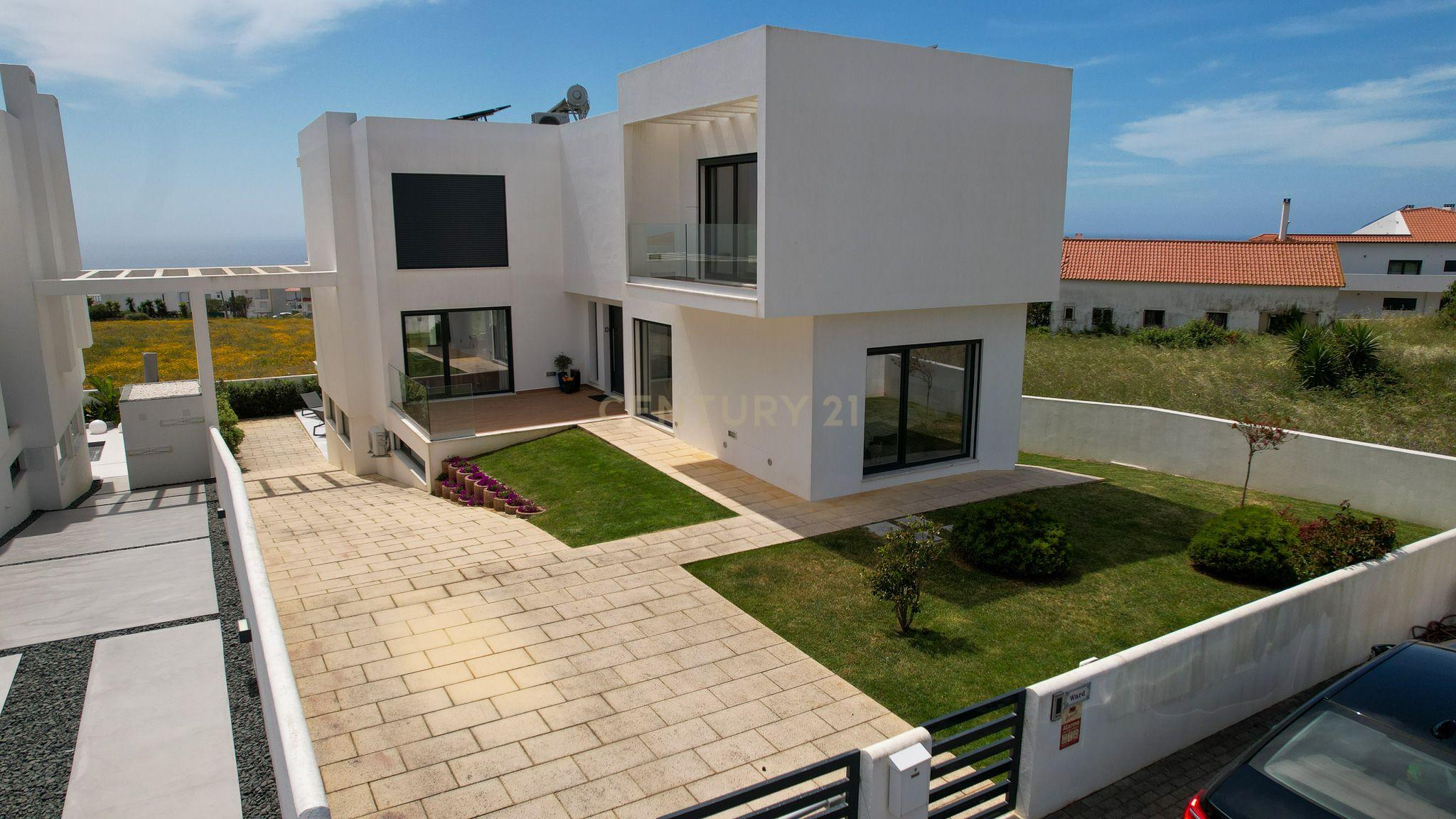 Oportunidade Única em Ribamar – Vista Mar, Qualidade e Localização de Excelência - Image 45