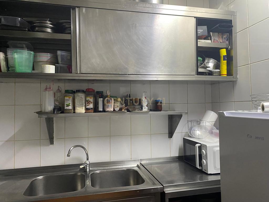 Restaurante em São Domingos de Benfica com faturação ativa e clientela fidelizada - Image 7