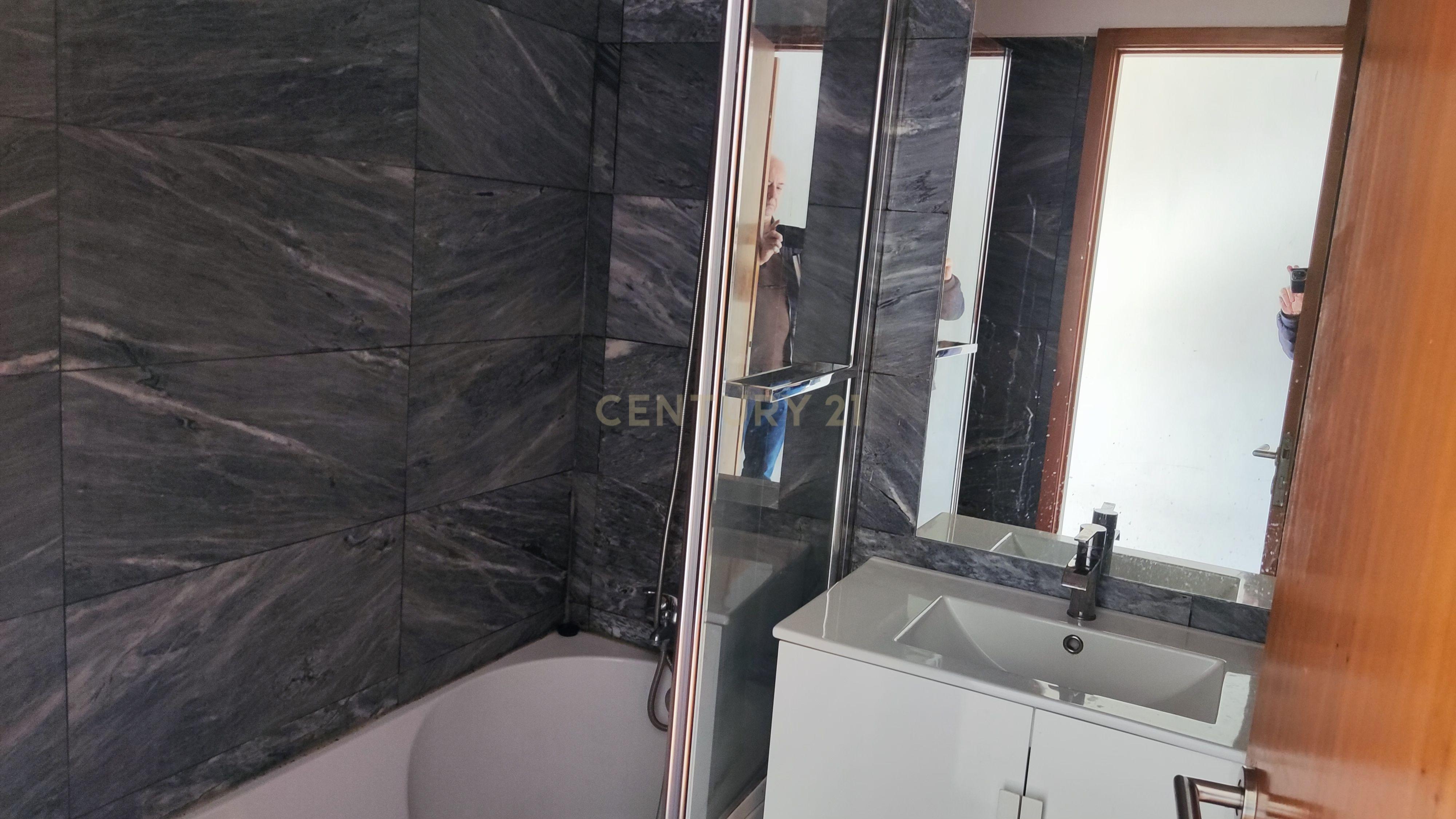 Apartamento T3 no Último Piso com Garagem – Moreira da Maia, Porto - Image 15