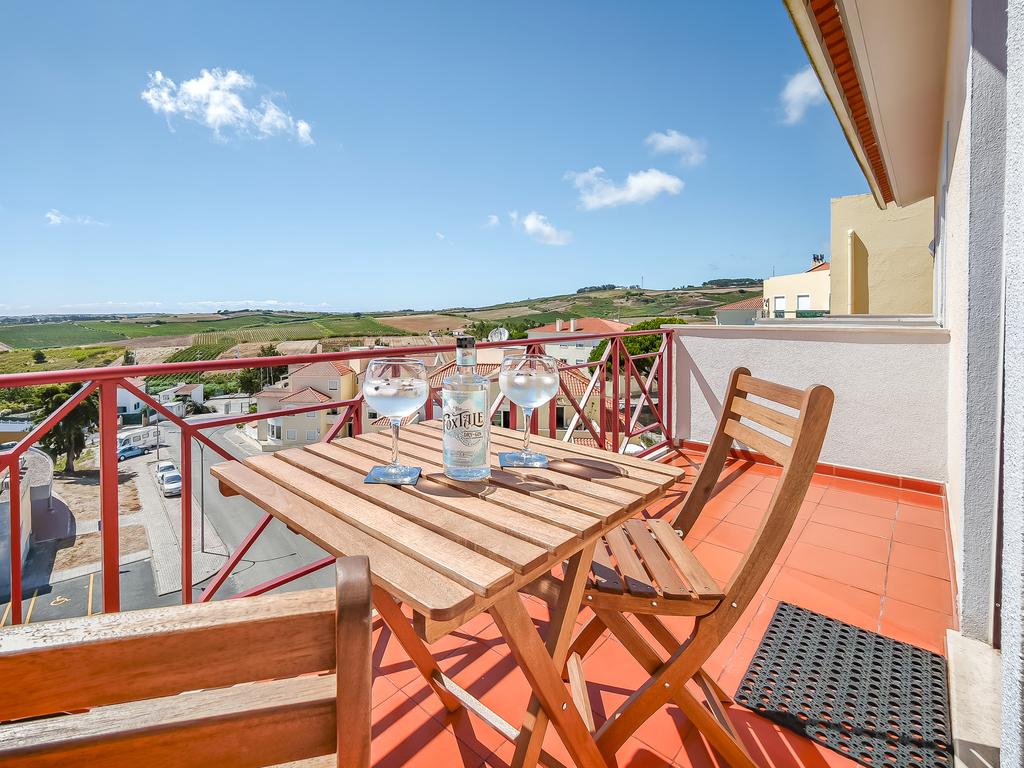 Apartamento T2 Dúplex com Vista Panorâmica e Garagem com Carregamento Elétrico | a 15 minutos de Mafra e Ericeira - Para arrendamento! - Image 14