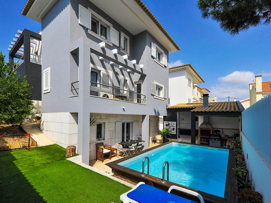 Moradia Isolada T4 Piscina e Cave - Image 2