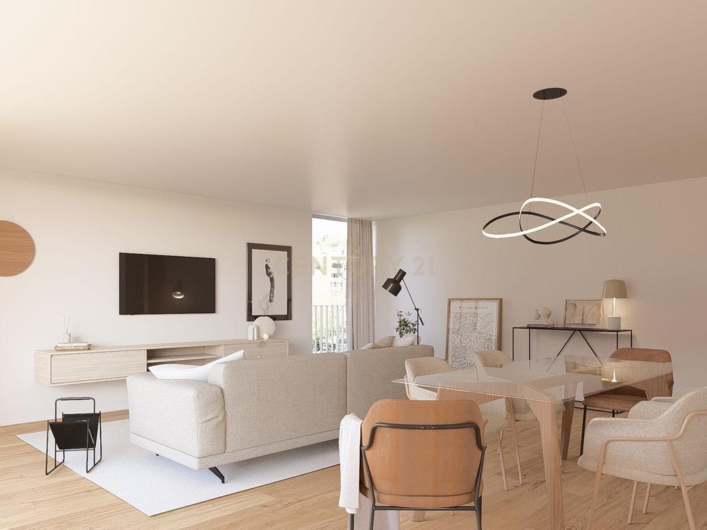 Condomínio do Sobreiro | T3 com 168m2 em Matosinhos, Senhora da Hora, junto ao metro - Image 5