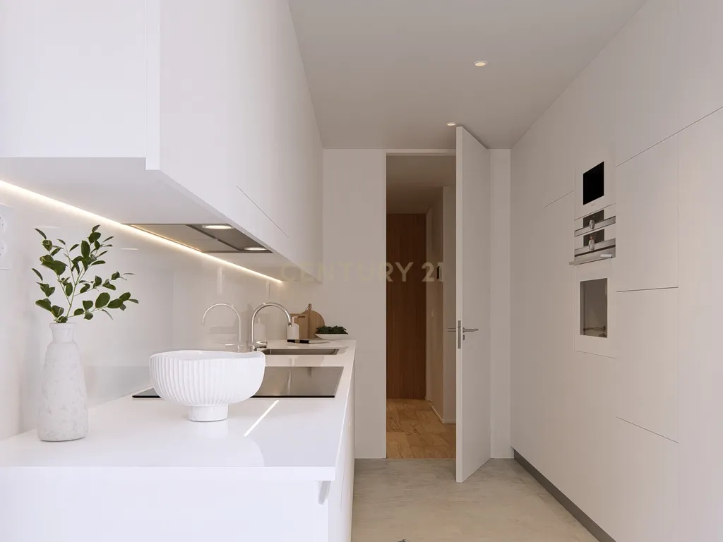 Condomínio do Sobreiro | T3 com 167m2 em Matosinhos, Senhora da Hora, junto ao metro - Image 10