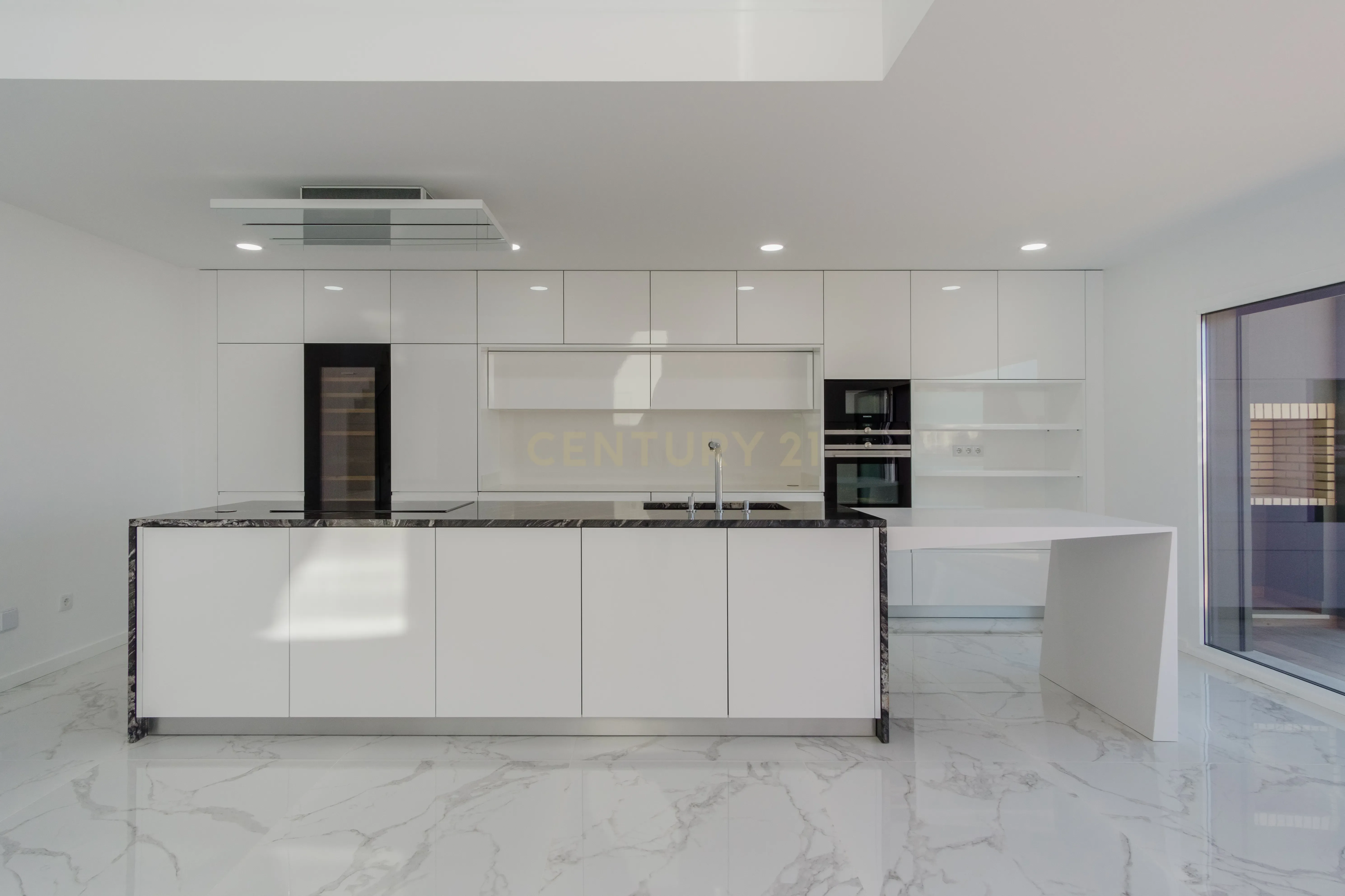T4 Apartamento Novo no Montijo - Image 12