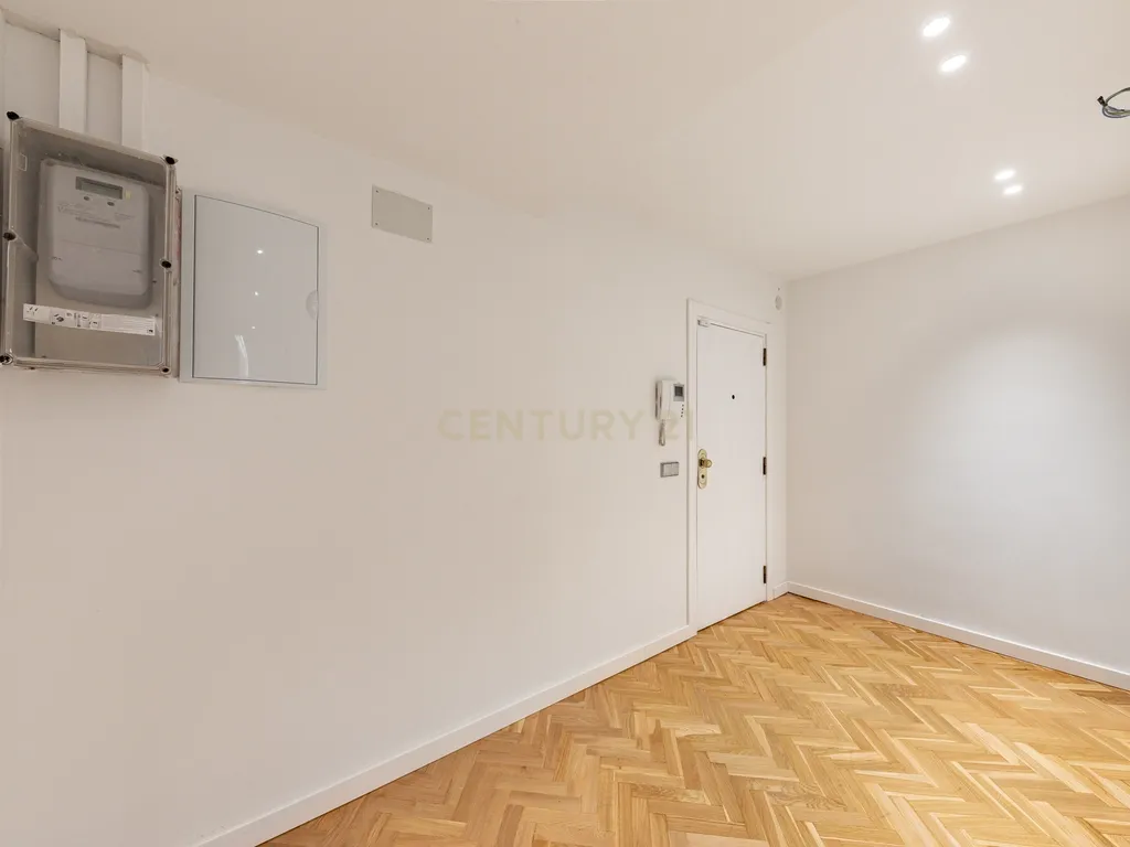 Espetacular apartamento renovado de 220 m² com 4 quartos - Image 22