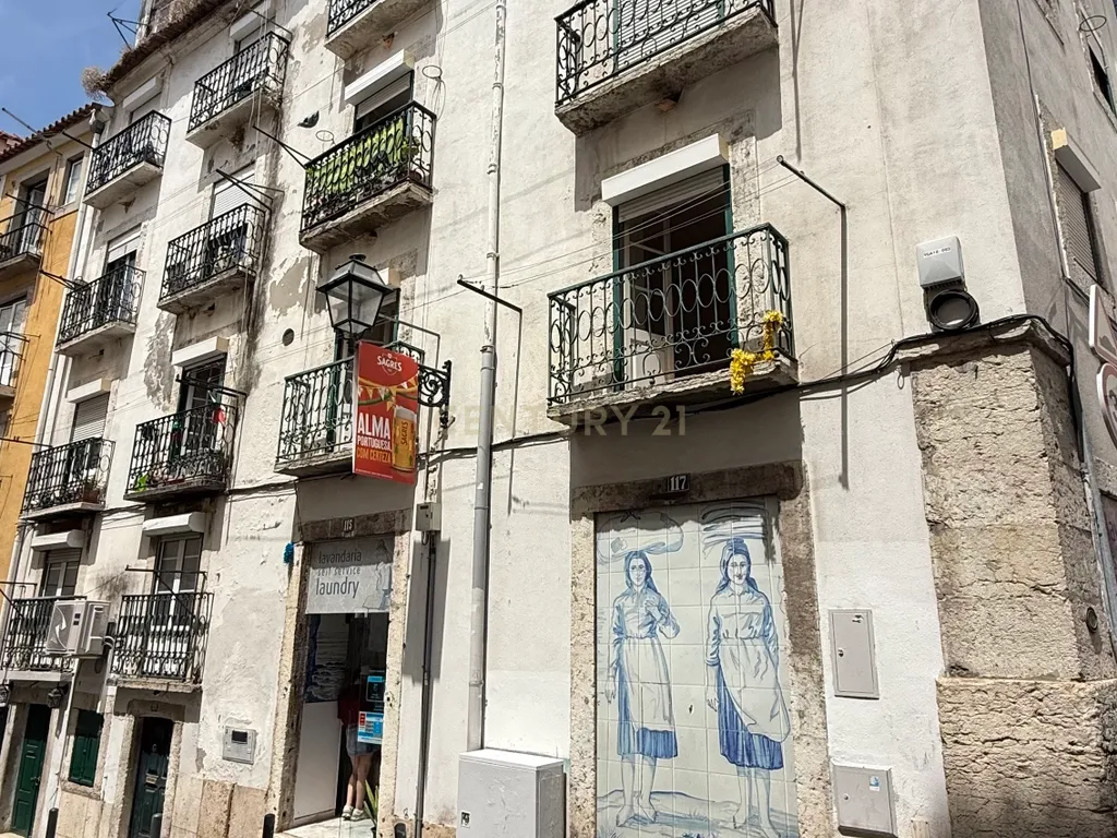 Alfama – Prédio – Investimento - Image 3