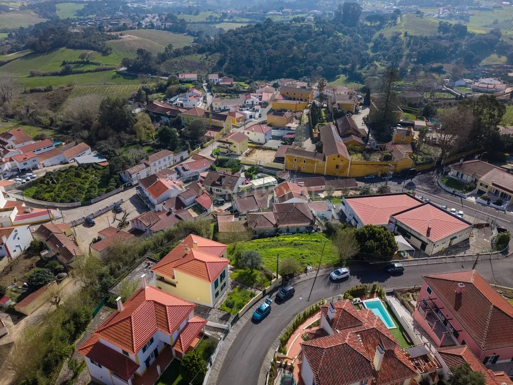 Lote de Terreno | 816 m² | Gradil | Urbanização Encosta de São Silvestre - Image 4